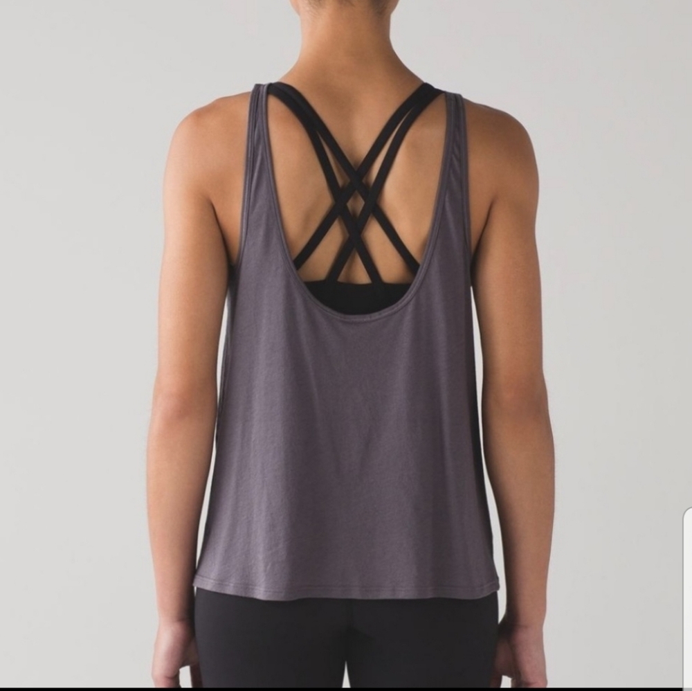 Lululemon Get Low scoop tank
